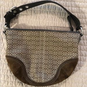 Coach Signature Logo Suede Womens Brown Tan Hobo Shoukder Bag Purse F0732-F10924